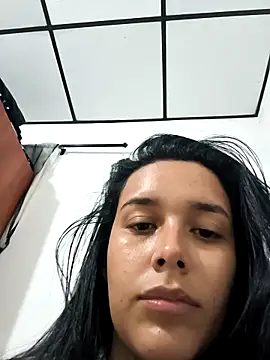 Snapshot of Annya-sweet chatting on 12.16.25 Annya-sweet online show from 12.16.25