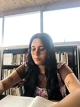 Snapshot of Annya-sweet chatting on 01.15.26 Annya-sweet online show from 01.15.26