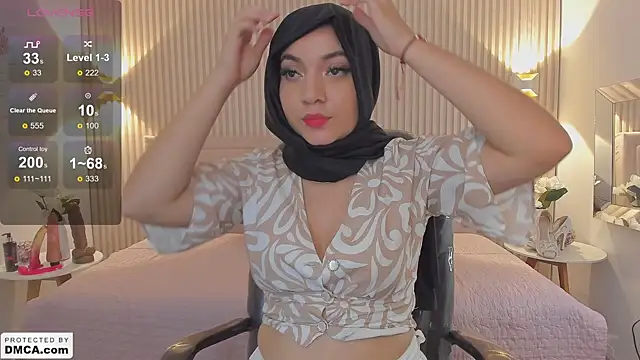 Snapshot of Sooffii_1 chatting on 12.20.24 Sooffii 1 online show from 12.20.24