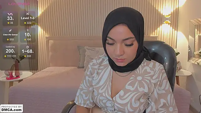 Snapshot of Sooffii_1 chatting on 12.20.24 Sooffii 1 online show from 12.20.24