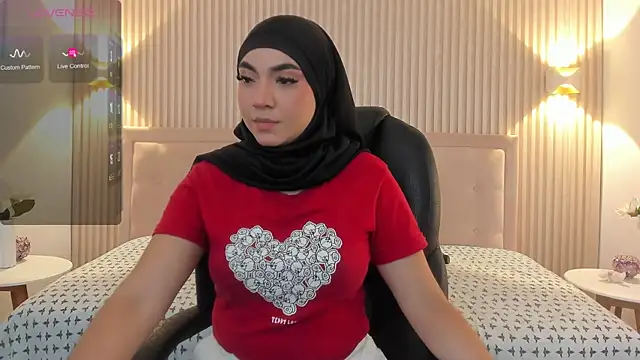 Snapshot of Sooffii_1 chatting on 03.12.25 Sooffii 1 online show from 03.12.25