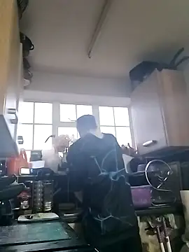 Erimyka online show from 02.28.26