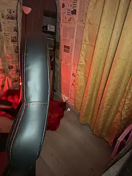 i am nina  online show from 03.24.26