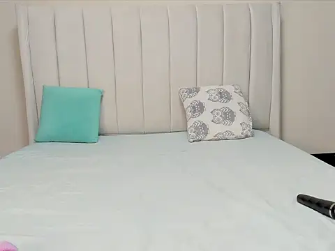  heavenlysent online show from 12.15.25