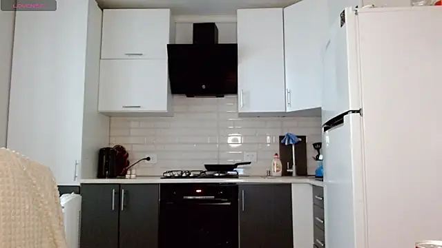 Snapshot of SayMeow_ chatting on 06.27.26 SayMeow online show from 06.27.26