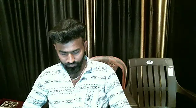 Snapshot of indian2 chatting on 12.20.24 indian2 online show from 12.20.24