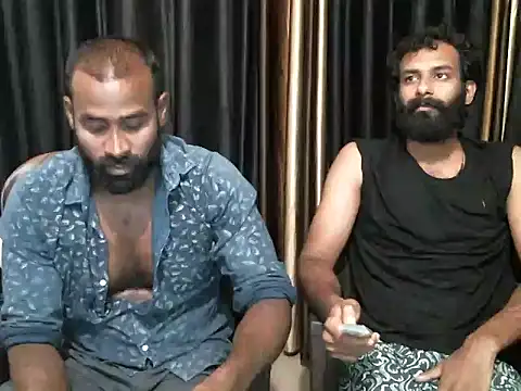 Snapshot of indian2 chatting on 03.06.25 indian2 online show from 03.06.25