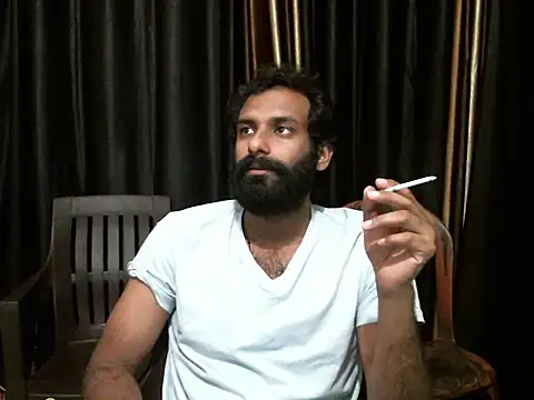 Snapshot of indian2 chatting on 03.07.25 indian2 online show from 03.07.25