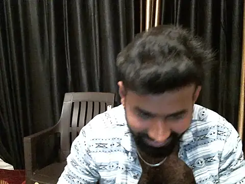 Snapshot of indian2 chatting on 03.08.25 indian2 online show from 03.08.25