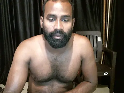 Snapshot of indian2 chatting on 03.16.25 indian2 online show from 03.16.25