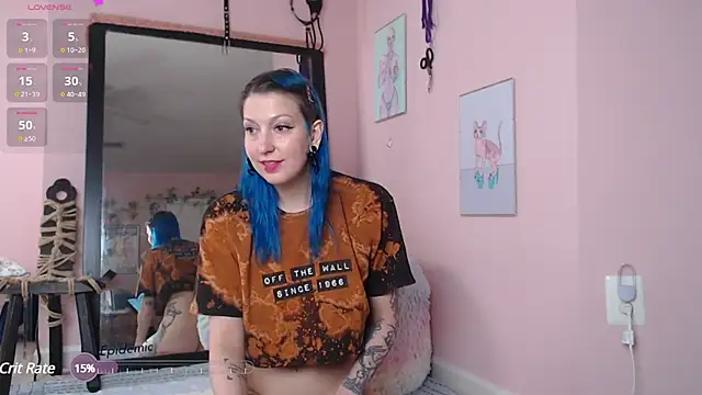 MissCumberdale online show from 01.25.25