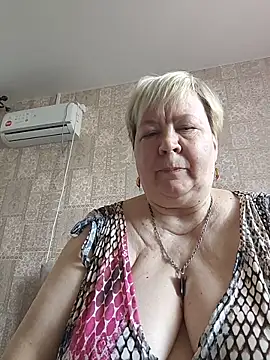 EffectFiona online show from 03.18.26