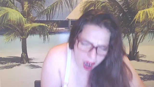 Queen  Natasha online show from 08.06.26