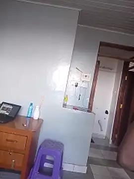 Prettybecs online show from 03.28.26