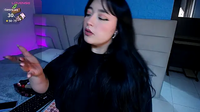 Miss Loise online show from 09.25.25