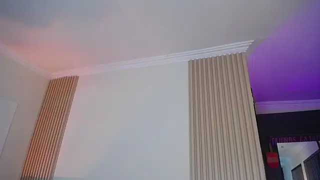 Miss Loise online show from 10.22.25