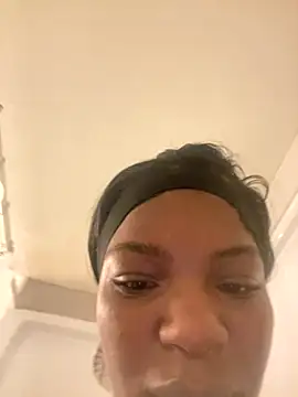 Snapshot of wishwashhy22 chatting on 09.08.25 wishwashhy22 online show from 09.08.25