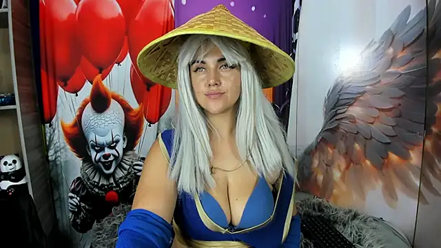 Snapshot of cristina_blu21 chatting on 10.24.25 cristina blu21 online show from 10.24.25