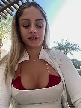 Snapshot of BritneyDimond chatting on 12.03.24 BritneyDimond online show from 12.03.24