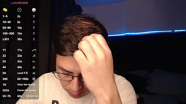 andrewmhilton  online show from 11.22.25