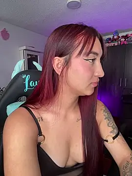 Snapshot of _Tammyy chatting on 02.21.25 Tammyy online show from 02.21.25