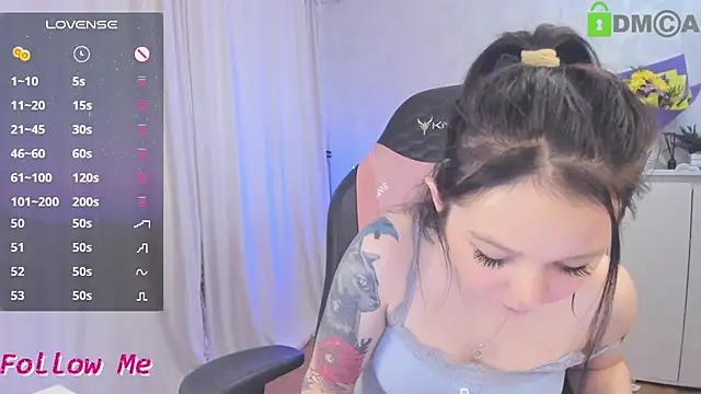 AnnyHoney  online show from 04.20.26