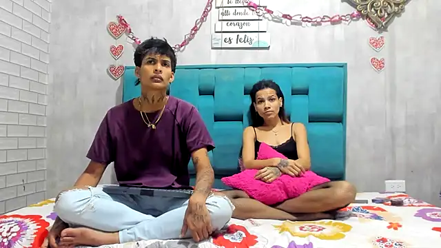 chicamir22 online show from 12.16.25