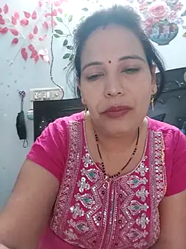 Poojabhabi101 online show from 10.23.25