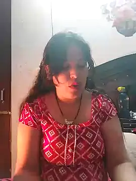 Snapshot of Poojabhabi101 chatting on 02.02.26 Poojabhabi101 online show from 02.02.26