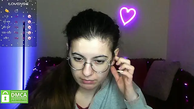 Aminabeatris online show from 01.18.26