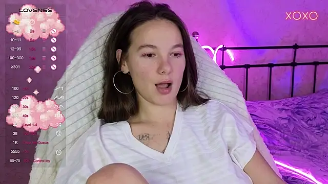 lil luna x online show from 10.11.25