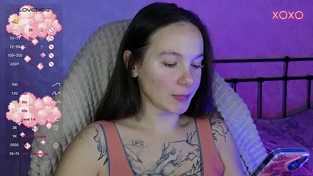 lil luna x online show from 10.25.25