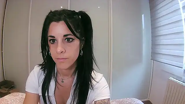 secretoeternoo online show from 04.11.26