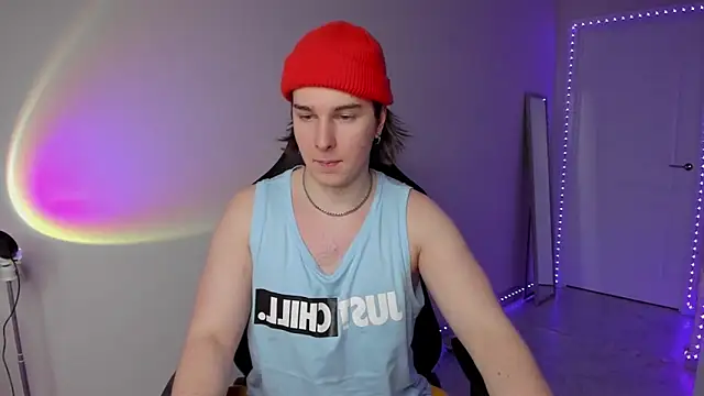 Snapshot of Vincent_Strong chatting on 03.13.25 Vincent Strong online show from 03.13.25