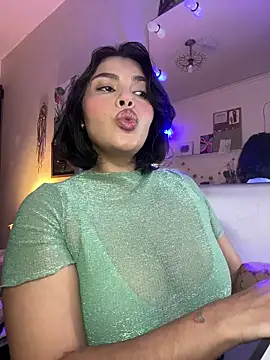 Snapshot of GigiiStone chatting on 01.10.26 GigiiStone online show from 01.10.26