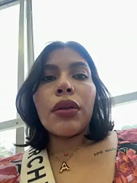 Snapshot of GigiiStone chatting on 02.27.26 GigiiStone online show from 02.27.26