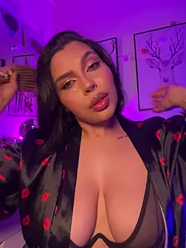 Snapshot of GigiiStone chatting on 03.09.26 GigiiStone online show from 03.09.26