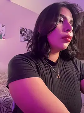 Snapshot of GigiiStone chatting on 03.26.26 GigiiStone online show from 03.26.26