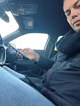 Snapshot of pigboybi chatting on 01.16.25 pigboybi online show from 01.16.25