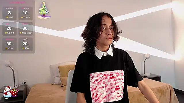 hot little bunny online show from 12.12.24