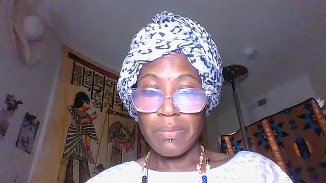 Snapshot of MinnysotaWinter500 chatting on 07.22.26 MinnysotaWinter500 online show from 07.22.26