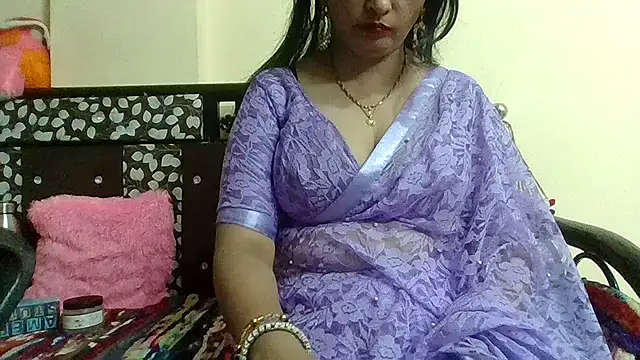 Snapshot of NautyBabe chatting on 11.01.25 NautyBabe online show from 11.01.25