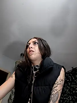 VickyJackson  online show from 03.11.26