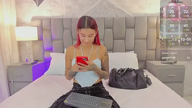 CinthiaCollins online show from 03.04.25