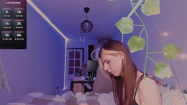  eva  pleasure  online show from 12.04.25