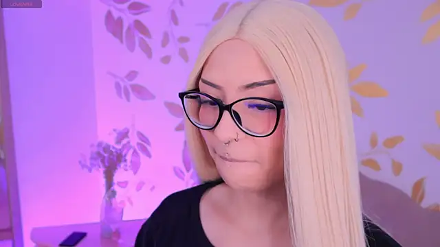 Misselektra   online show from 09.10.25