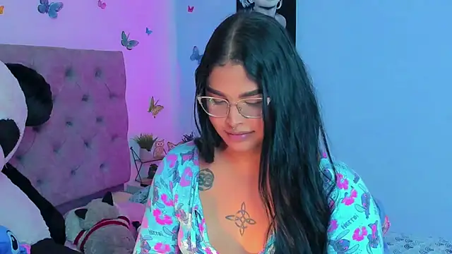 mabellfox online show from 12.13.24