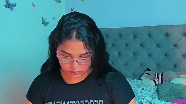 mabellfox online show from 03.12.25