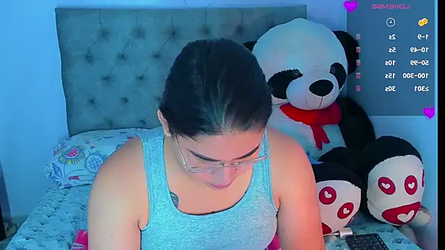 mabellfox online show from 09.25.25