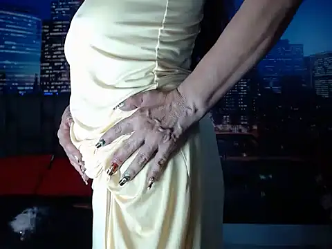 Lucy mature8 online show from 12.09.24